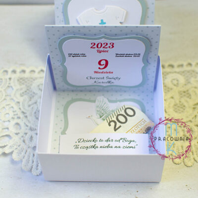 pudełko na chrzest świety