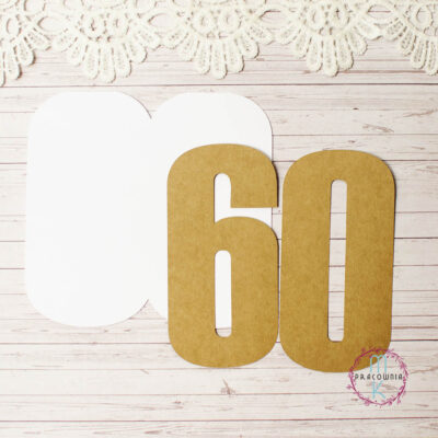 baza biała cyfra 60 z warstwą