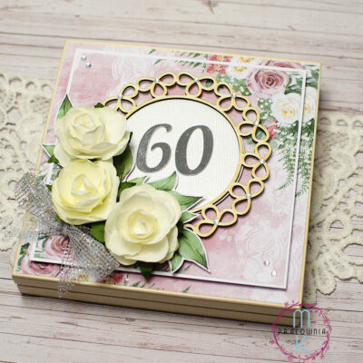 drewniane pudełko na urodziny