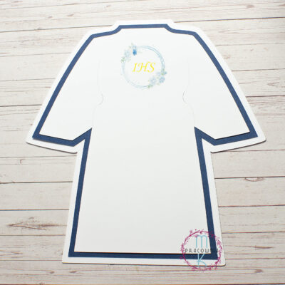 baza kartki z warstwami i zielonym wiankiem na środku jako grafiką